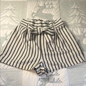 Forever 21 Black and White Striped High Waist Shorts-XS